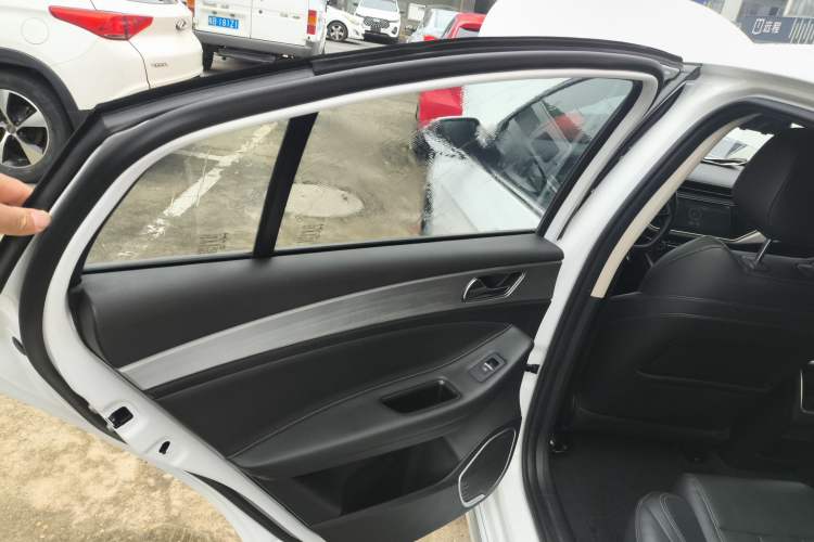 Used Chery Arrizo 5 PLUS 2021 XiaoAI 1.5L CVT Model PLUS Interior 8