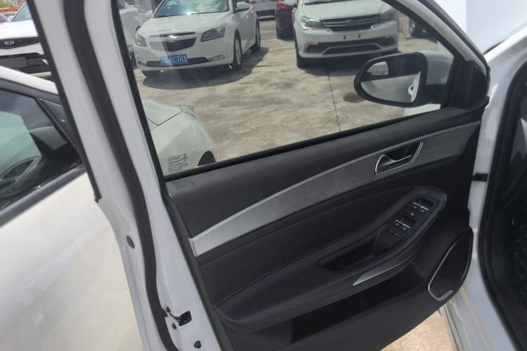 Used Chery Arrizo 5 PLUS 2021 Xiao AI 1.5T CVT Enjoy PLUS Left Front Door Interior