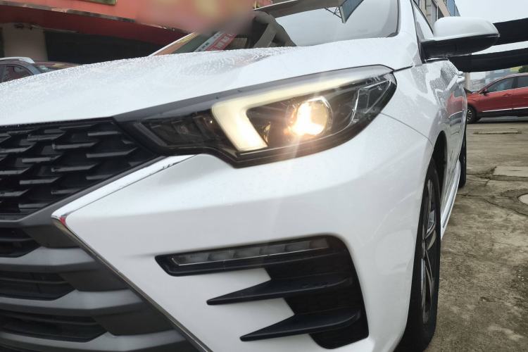 Used Chery Arrizo 5 PLUS 2021 XiaoAI 1.5L CVT Model PLUS Left Front Headlight