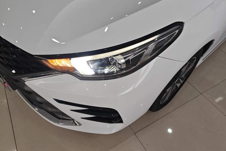 Used Chery Arrizo 5 PLUS 2021 XiaoAI 1.5L Manual Enjoy PLUS Left Front Headlight
