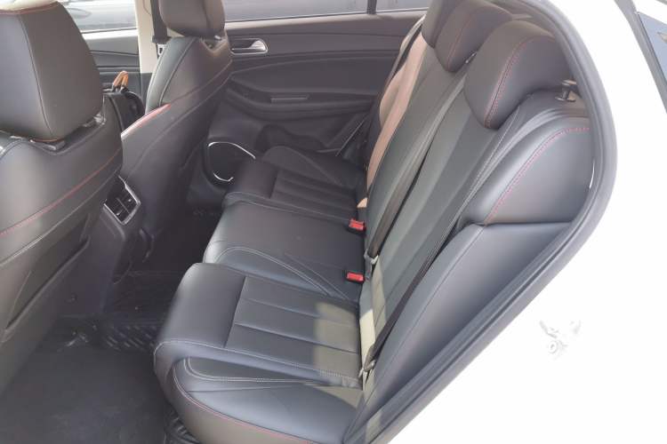 Used Chery Arrizo 5 PLUS 2021 Xiaoze 1.5T CVT Enjoy PLUS Left Rear Seat
