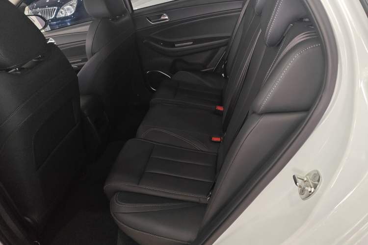 Used Chery Arrizo 5 PLUS 2021 XiaoAI 1.5L Manual Enjoy PLUS Left Rear Seat