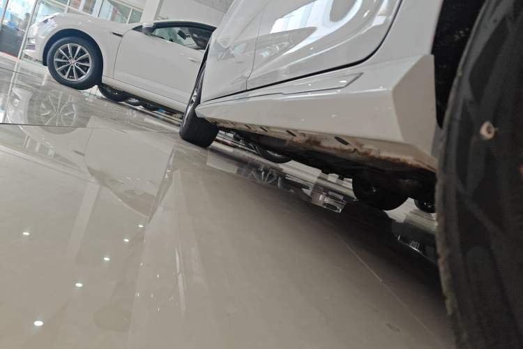 Used Chery Arrizo 5 PLUS 2021 XiaoAI 1.5L Manual Enjoy PLUS Left Side Sill