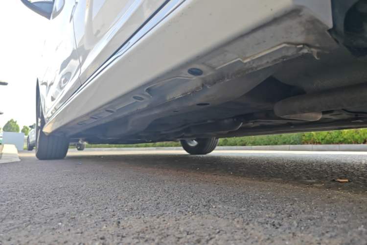 Used Chery Arrizo 5 PLUS 2021 Xiao AI 1.5T CVT Enjoy PLUS Left Side Sill