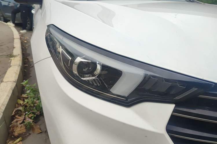 Used Chery Arrizo 5 PLUS 2021 Xiaoze 1.5T CVT Enjoy PLUS Right Front Headlight