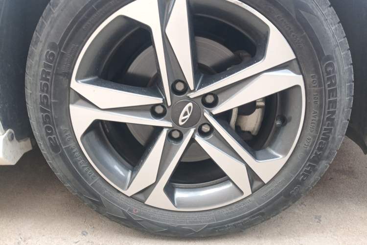 Used Chery Arrizo 5 PLUS 2021 Xiao AI 1.5T CVT Enjoy PLUS Right Front Wheel Hub