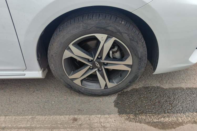 Used Chery Arrizo 5 PLUS 2021 Xiao AI 1.5T CVT PLUS Trim Right Front Wheel Hub