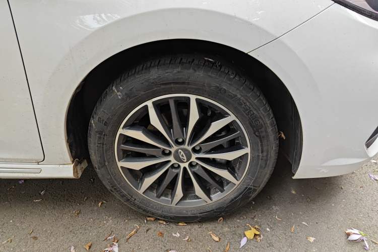 Used Chery Arrizo 5 PLUS 2021 Xiaoze 1.5L CVT Model PLUS Right Front Wheel Hub
