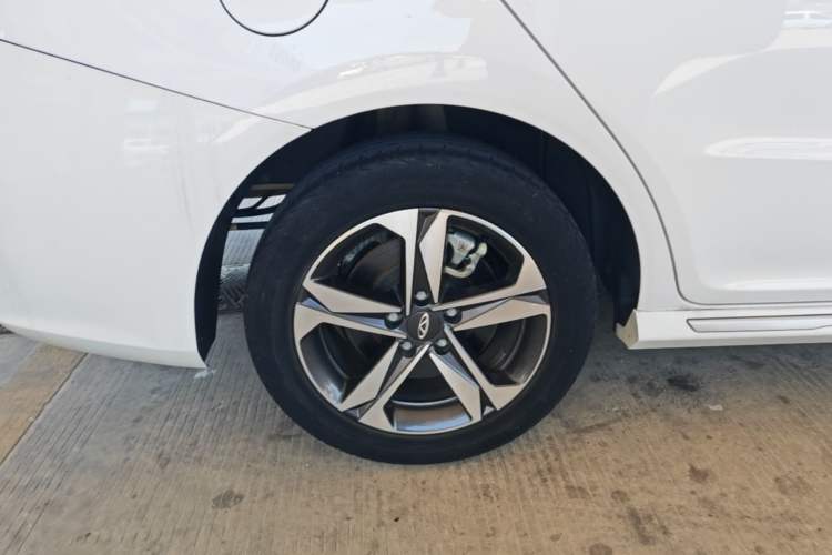 Used Chery Arrizo 5 PLUS 2021 XiaoAI 1.5L CVT Model PLUS Right Rear Wheel Hub