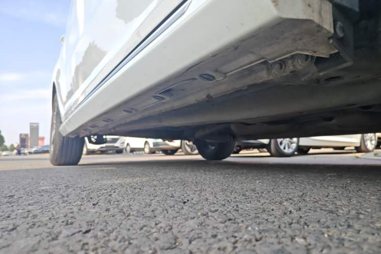 Used Chery Arrizo 5 PLUS 2021 Xiao AI 1.5T CVT Enjoy PLUS Right Side Sill