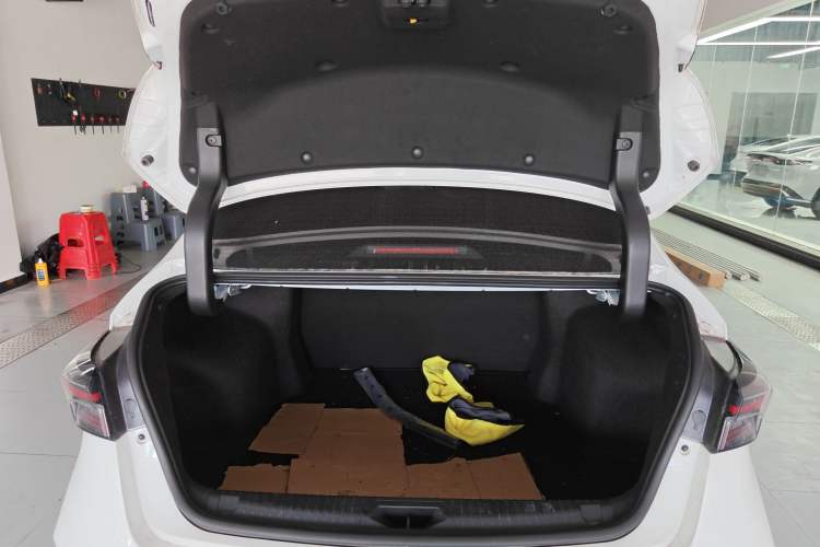 Used Chery Arrizo 5 PLUS 2021 Xiaoze 1.5T CVT Enjoy PLUS Trunk