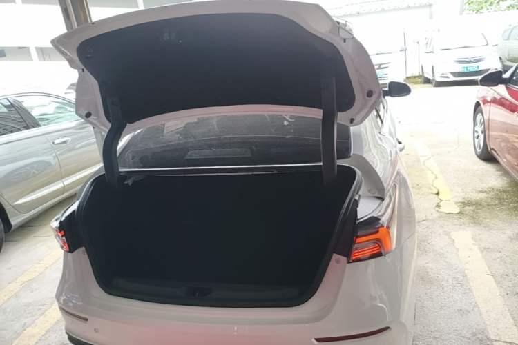 Used Chery Arrizo 5 PLUS 2021 Xiaoze 1.5T CVT Enjoy PLUS Trunk
