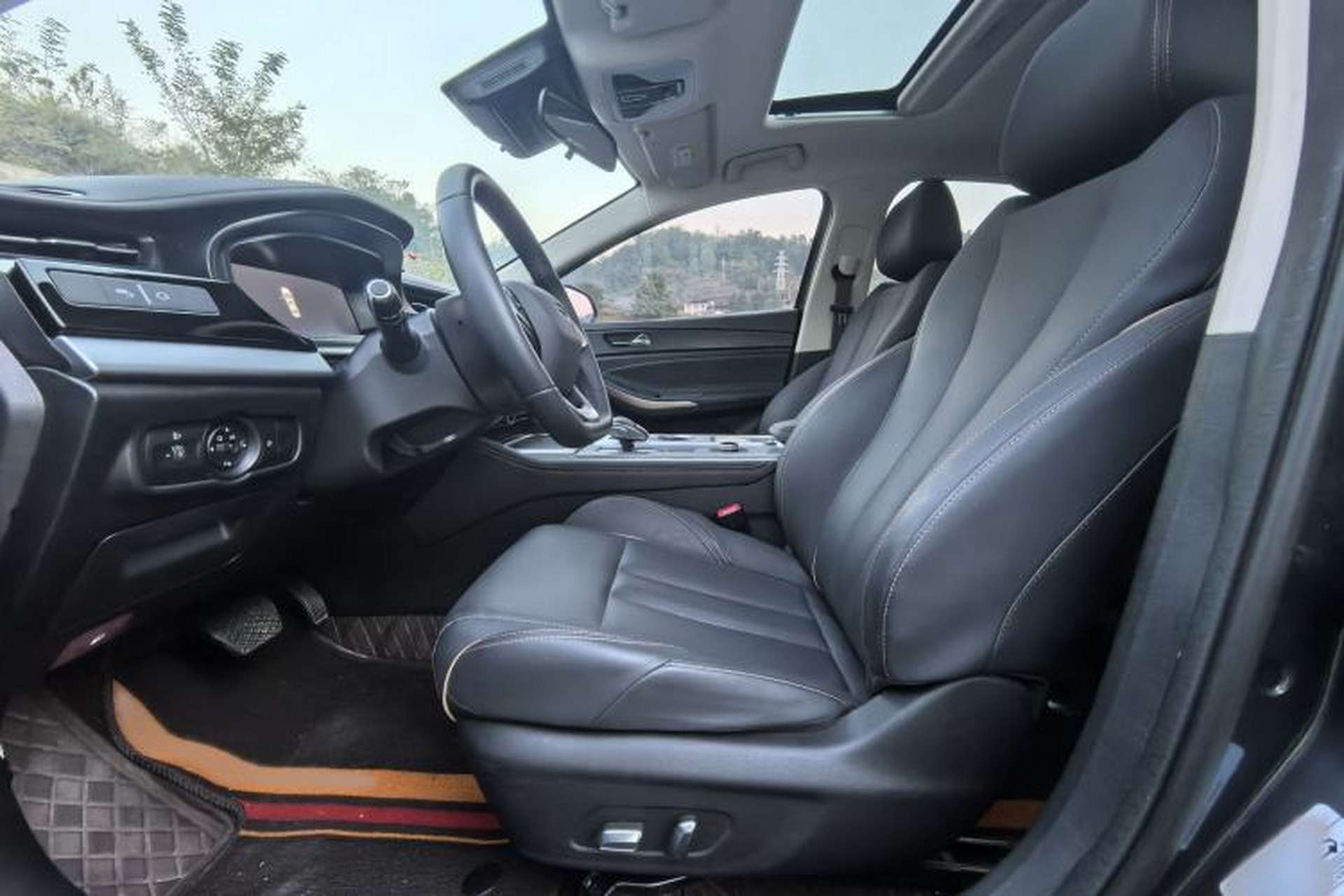 Used Chery Arrizo 5 PLUS 2023 1.5T CVT EnjoyPLUS Interior 2