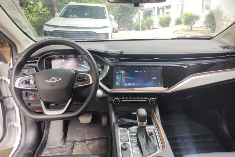 Used Chery Arrizo 5 PLUS 2023 1.5L CVT EnjoyPLUS Center Console