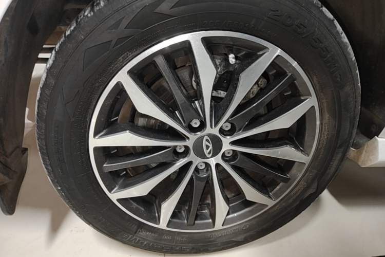 Used Chery Arrizo 5 PLUS 2023 1.5L CVT EnjoyPLUS Exterior 5