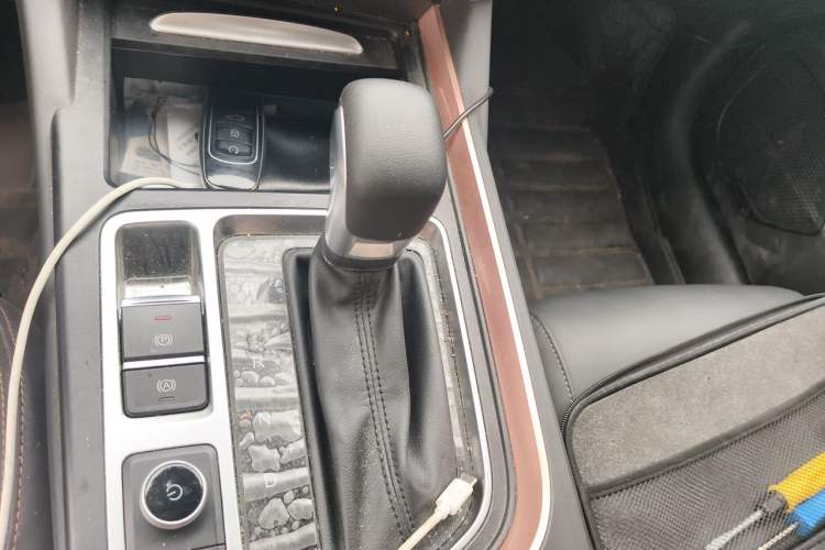 Used Chery Arrizo 5 PLUS 2023 1.5L CVT EnjoyPLUS Gear Lever