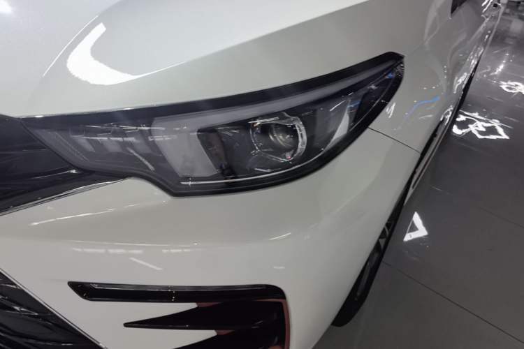 Used Chery Arrizo 5 PLUS 2023 1.5L CVT New Dynamic Version Left Front Headlight