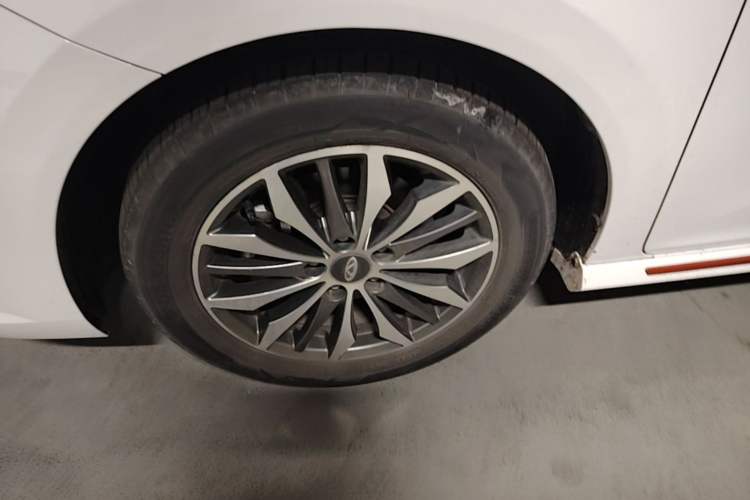 Used Chery Arrizo 5 PLUS 2023 1.5L CVT EnjoyPLUS Left Front Wheel Hub