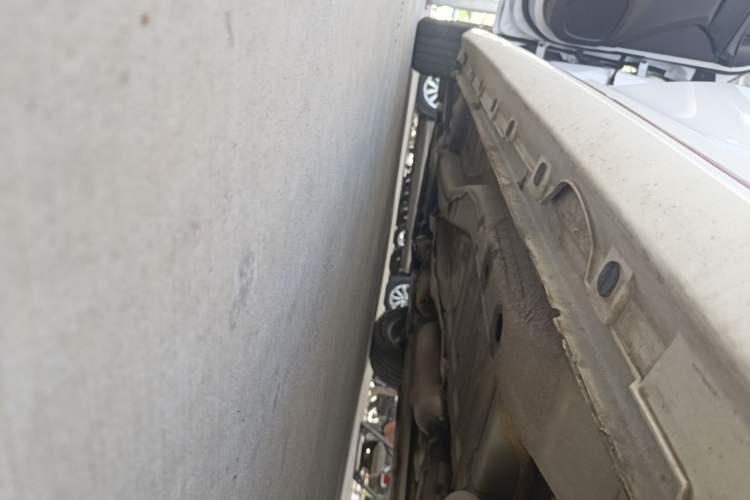 Used Chery Arrizo 5 PLUS 2023 1.5L CVT EnjoyPLUS Left Side Sill