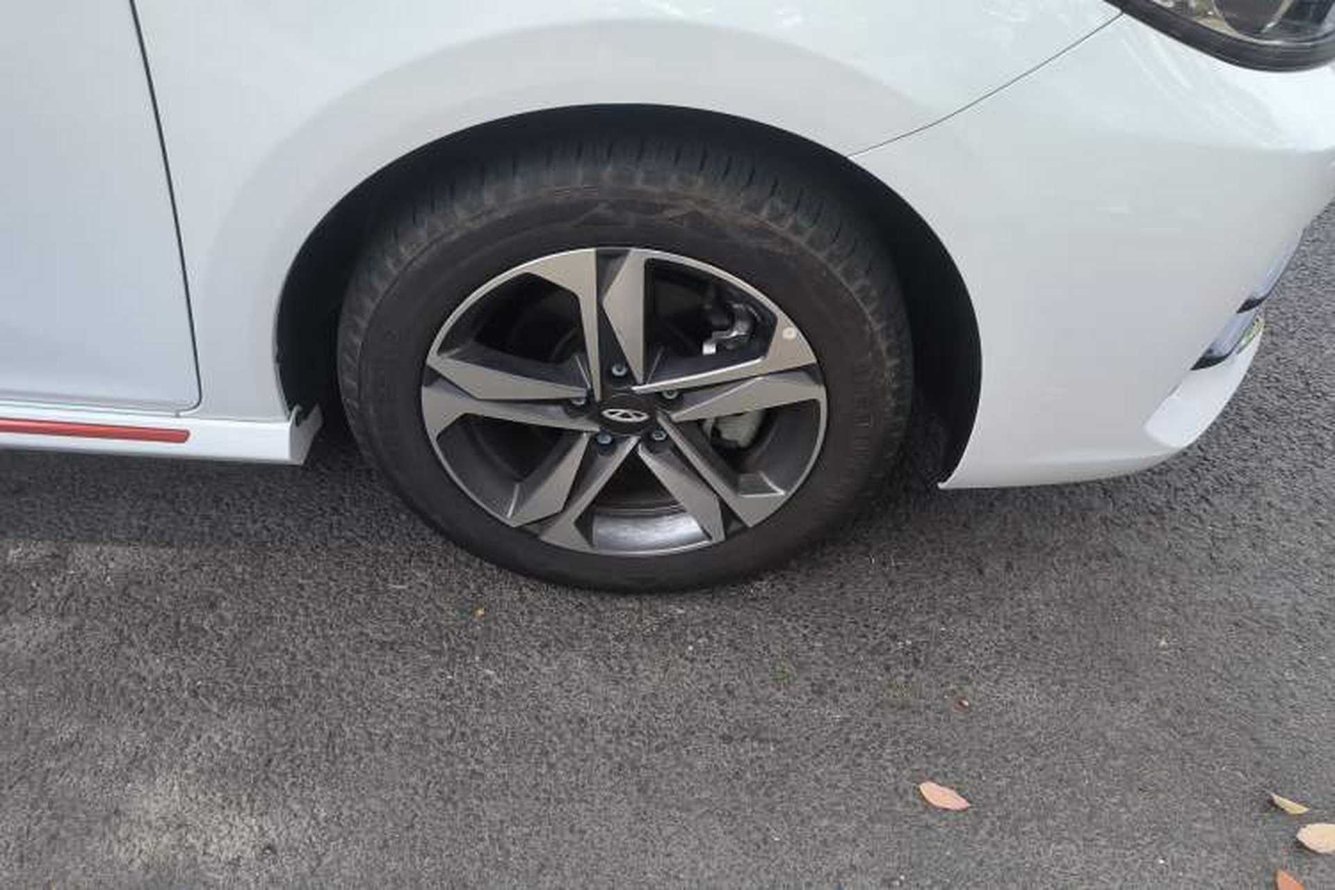 Used Chery Arrizo 5 PLUS 2023 1.5L CVT PLUS Trim Right Front Wheel Hub