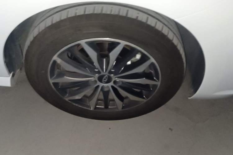 Used Chery Arrizo 5 PLUS 2023 1.5L CVT EnjoyPLUS Right Front Wheel Hub