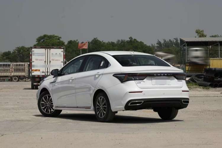 Used Chery Arrizo 5 PLUS 2025 1.5L CVT New Dynamic Edition Exterior 4