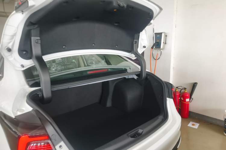 Used Chery Arrizo 5 PLUS 2025 1.5L CVT New Dynamic Edition Trunk