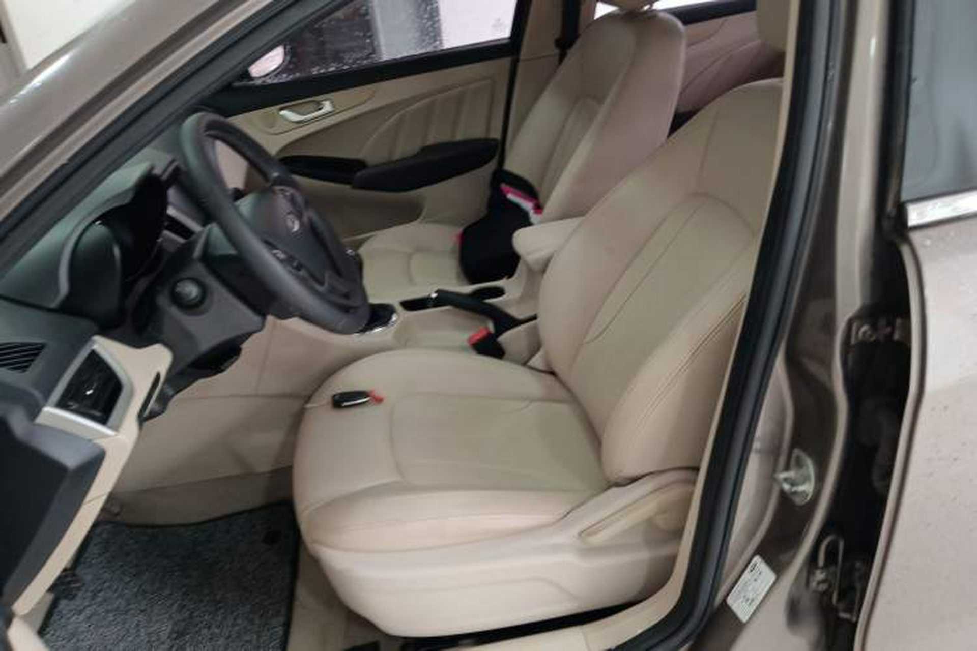 Used Chery Arrizo 7 2015 1.6L Manual ZhiShang Edition Left Front Seat