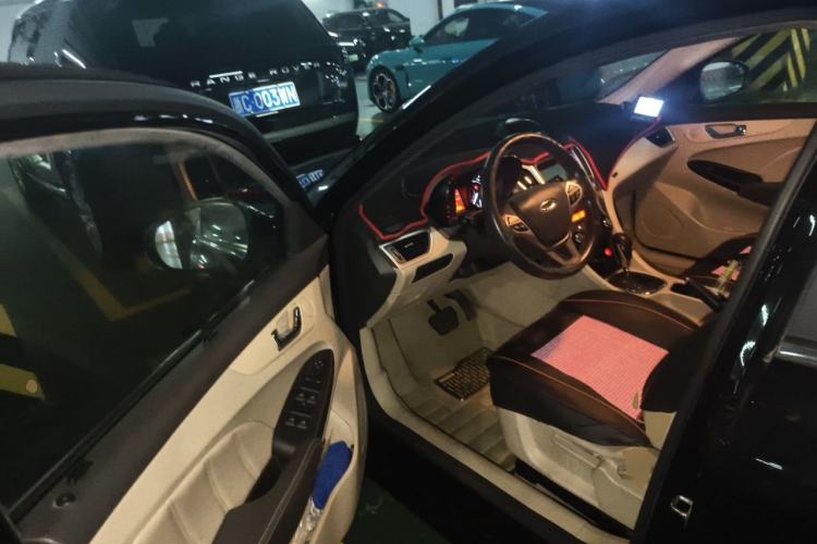 Used Chery Arrizo 7 2013 1.6L CVT Zhiling Edition Driver Seat