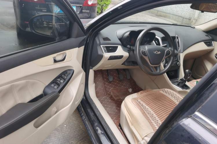 Used Chery Arrizo 7 2013 1.6L Manual Zhi Ling Edition Driver Seat