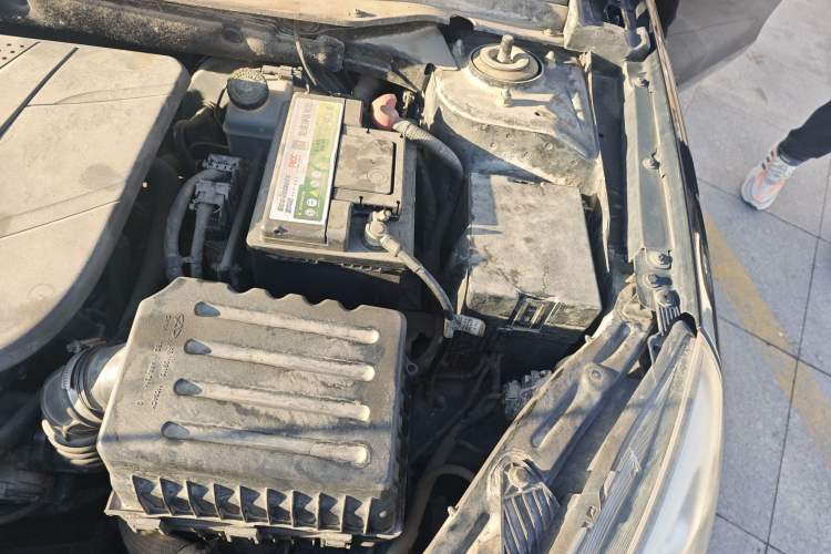 Used Chery Arrizo 7 2013 1.6L Manual ZhiXiang Edition Engine Bay Left