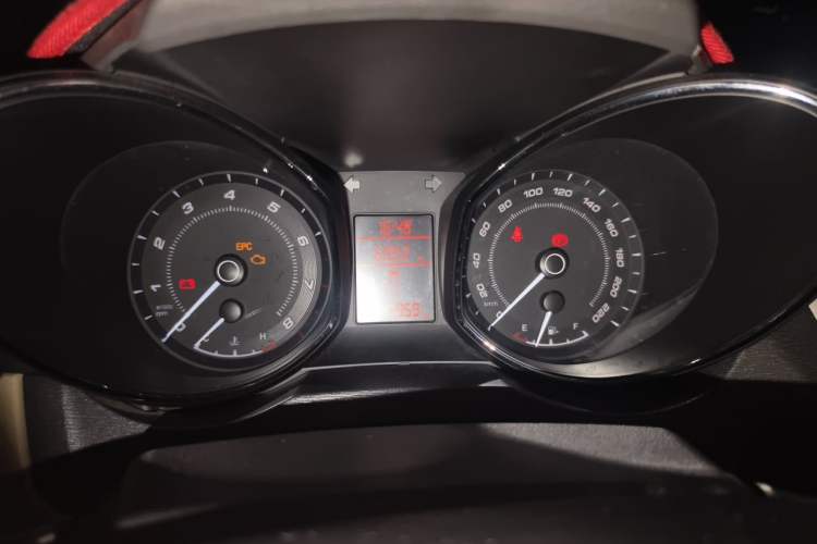 Used Chery Arrizo 7 2013 1.6L CVT Zhiling Edition Instrument Cluster