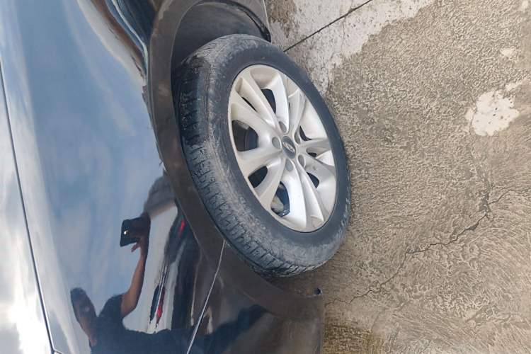 Used Chery Arrizo 7 2013 1.6L Manual Zhi Ling Edition Left Front Wheel Hub