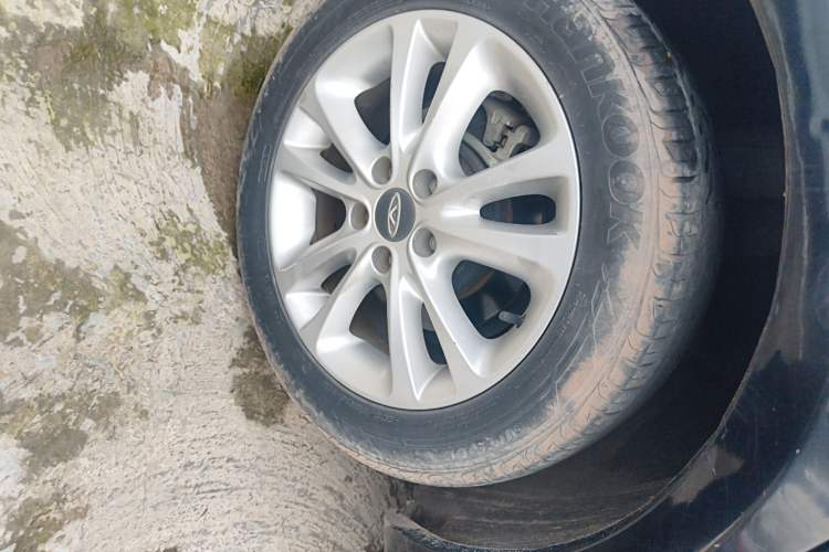 Used Chery Arrizo 7 2013 1.6L Manual Zhi Ling Edition Right Rear Wheel Hub