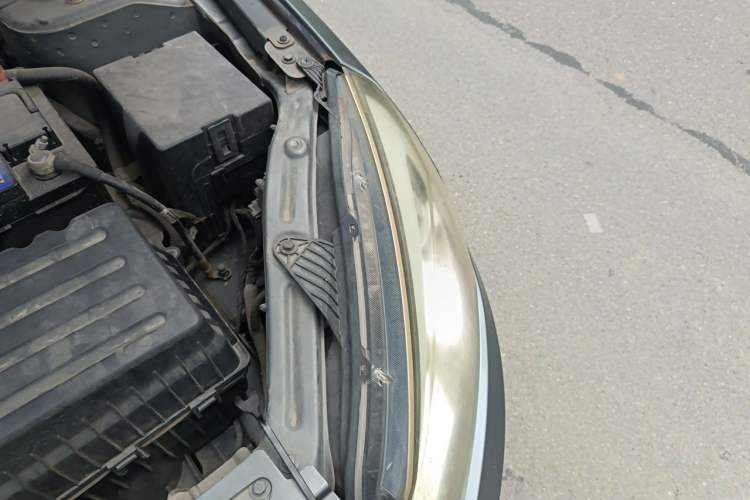 Used Chery Arrizo 7 2013 1.6L Manual ZhiShang Edition Engine Bay Left