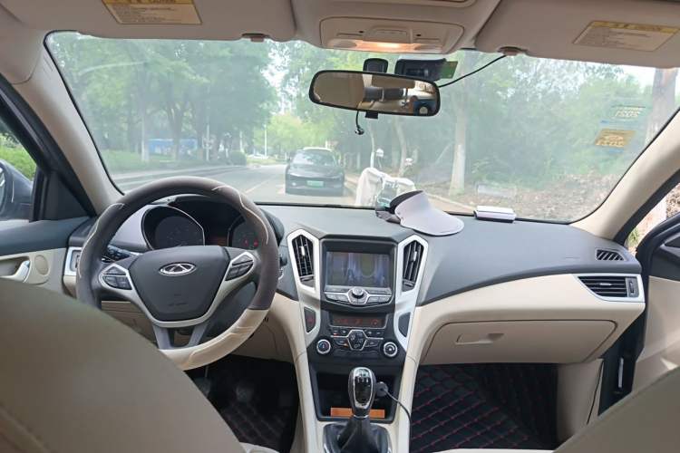 Used Chery Arrizo 7 2013 1.6L Manual ZhiShang Edition Headliner