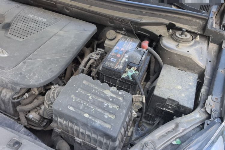 Used Chery Arrizo 7 2013 1.6L CVT ZhiShang Edition Engine Bay Left