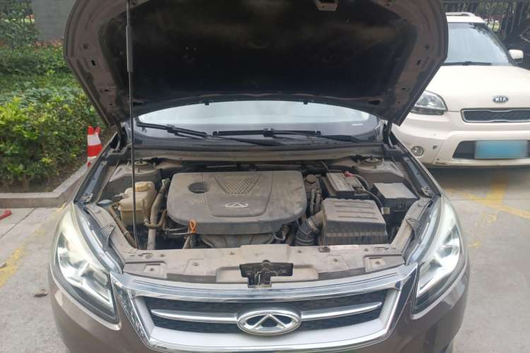Used Chery Arrizo 7 2013 1.6L Manual ZhiShang Edition Engine Bay