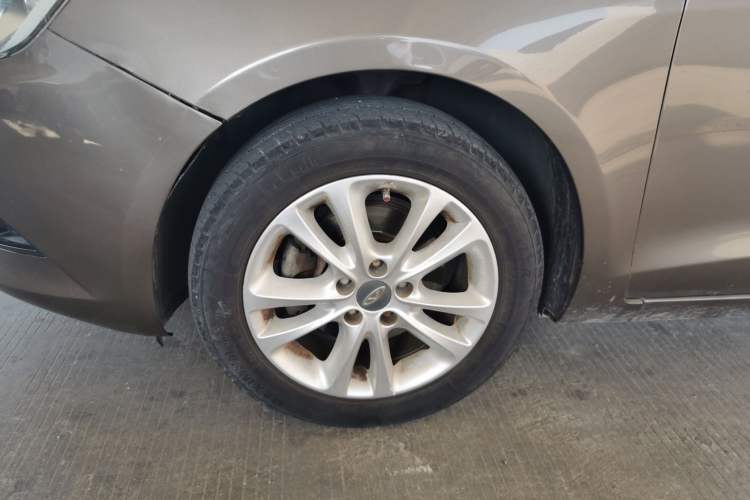 Used Chery Arrizo 7 2013 1.6L Manual ZhiXiang Edition Left Front Wheel Hub