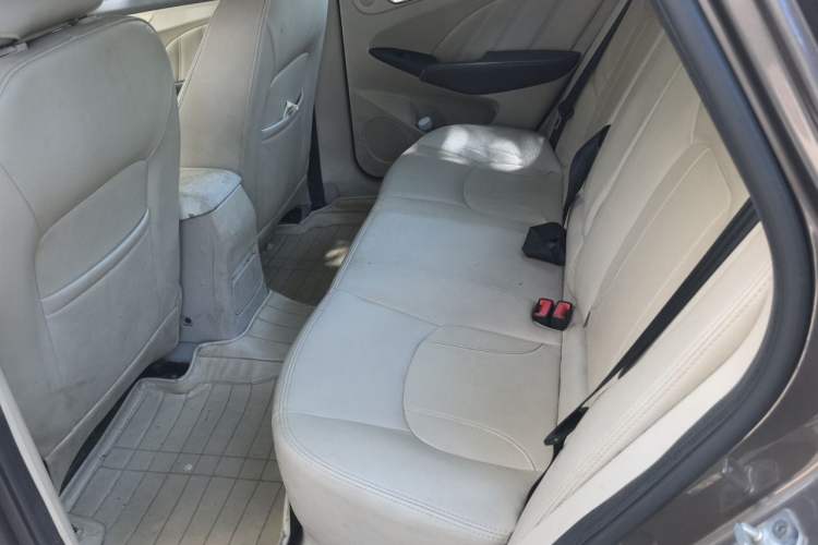 Used Chery Arrizo 7 2013 1.6L CVT ZhiShang Edition Left Rear Seat