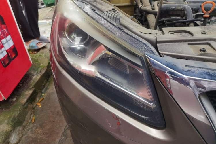 Used Chery Arrizo 7 2013 1.6L CVT Zhiling Edition Right Front Headlight