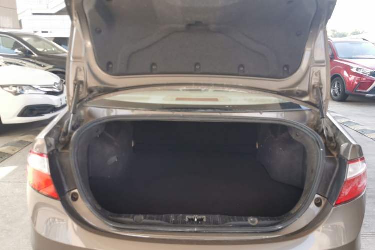 Used Chery Arrizo 7 2013 1.6L Manual ZhiXiang Edition Trunk