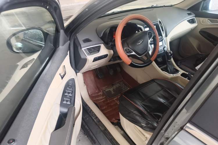 Used Chery Arrizo 7 2013 1.6L Manual Zhi Ling Edition Driver Seat