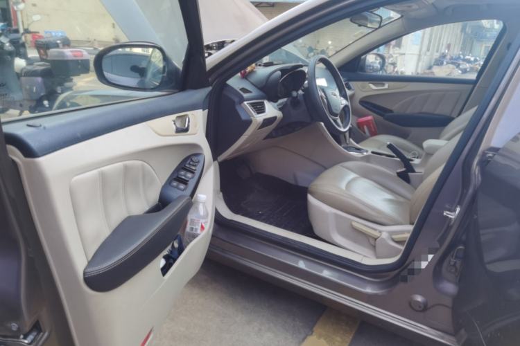 Used Chery Arrizo 7 2013 1.6L CVT Zhiling Edition Driver Seat
