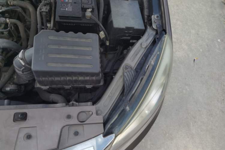 Used Chery Arrizo 7 2013 1.6L CVT Zhiling Edition Engine Bay Left