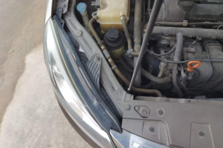 Used Chery Arrizo 7 2013 1.6L CVT Zhiling Edition Engine Bay Right