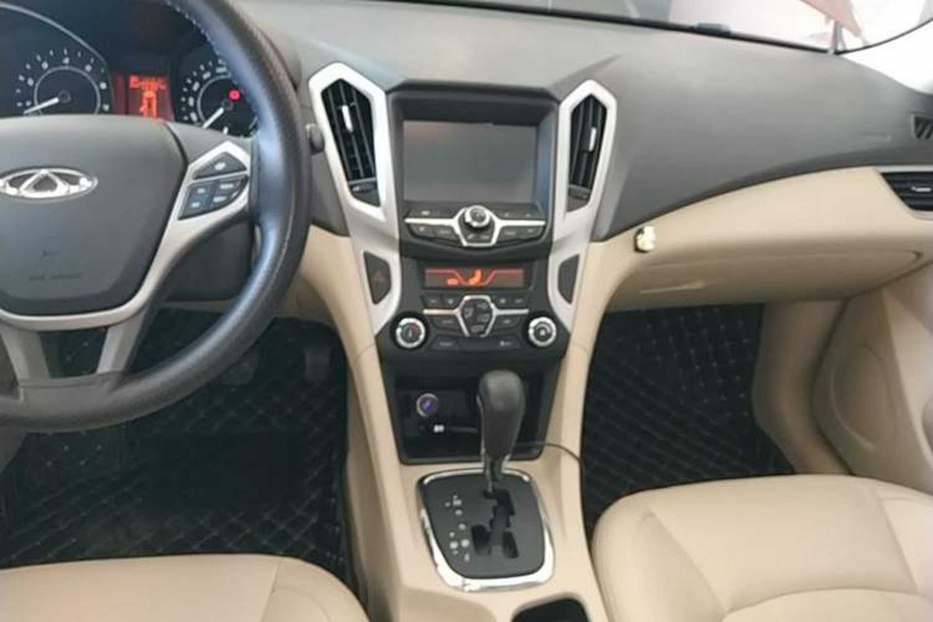 Used Chery Arrizo 7 2013 1.6L CVT Zhixiang Edition Audio And AC Panel