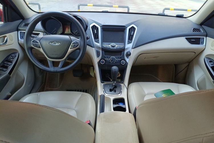 Used Chery Arrizo 7 2013 1.6L CVT ZhiShang Edition Center Console