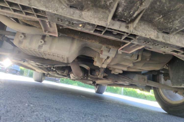 Used Chery Arrizo 7 2013 1.6L Manual ZhiShang Edition Chassis Front