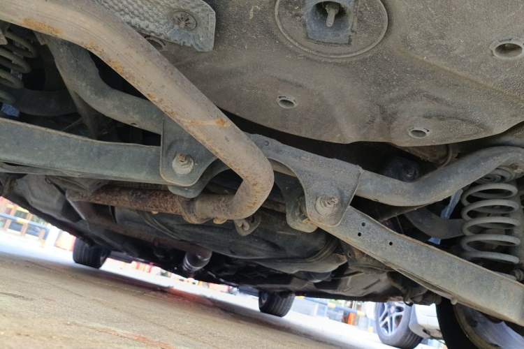 Used Chery Arrizo 7 2013 1.6L CVT ZhiShang Edition Chassis Rear